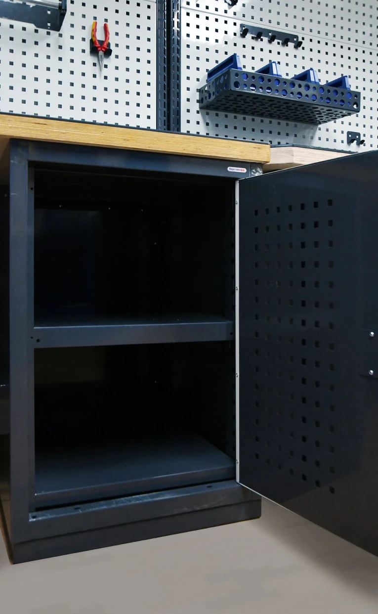 Верстак FBK 205.347-2 купить в Калининграде Верстак FBK 205.347-2 купить в Калининграде