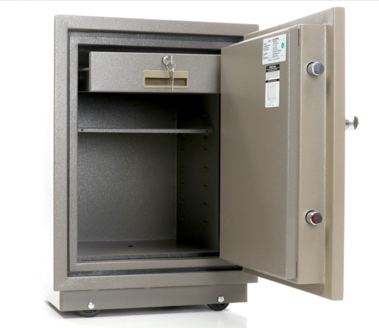 Огнестойкий сейф Valberg FRS-66T CL купить в Калининграде