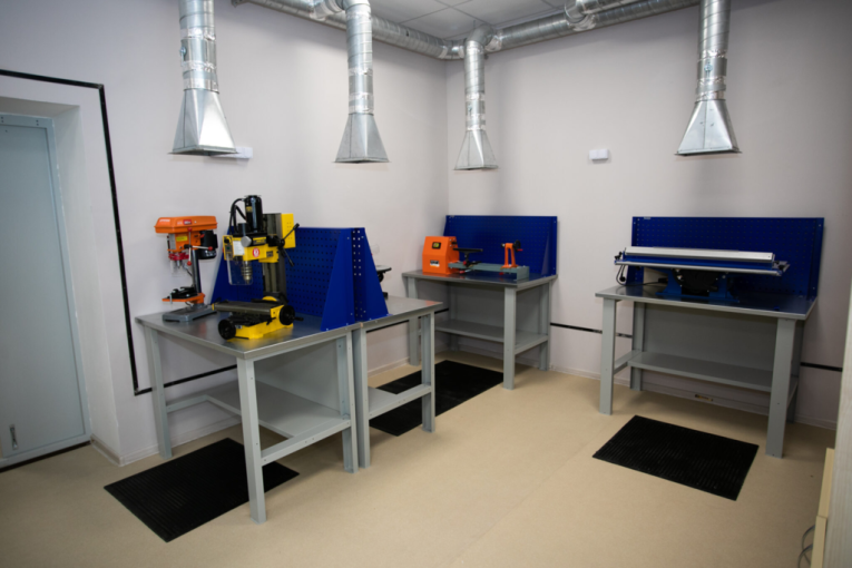 Верстак Profi WT120.F1/F1.010 купить в Калининграде Верстак Profi WT120.F1/F1.010 купить в Калининграде