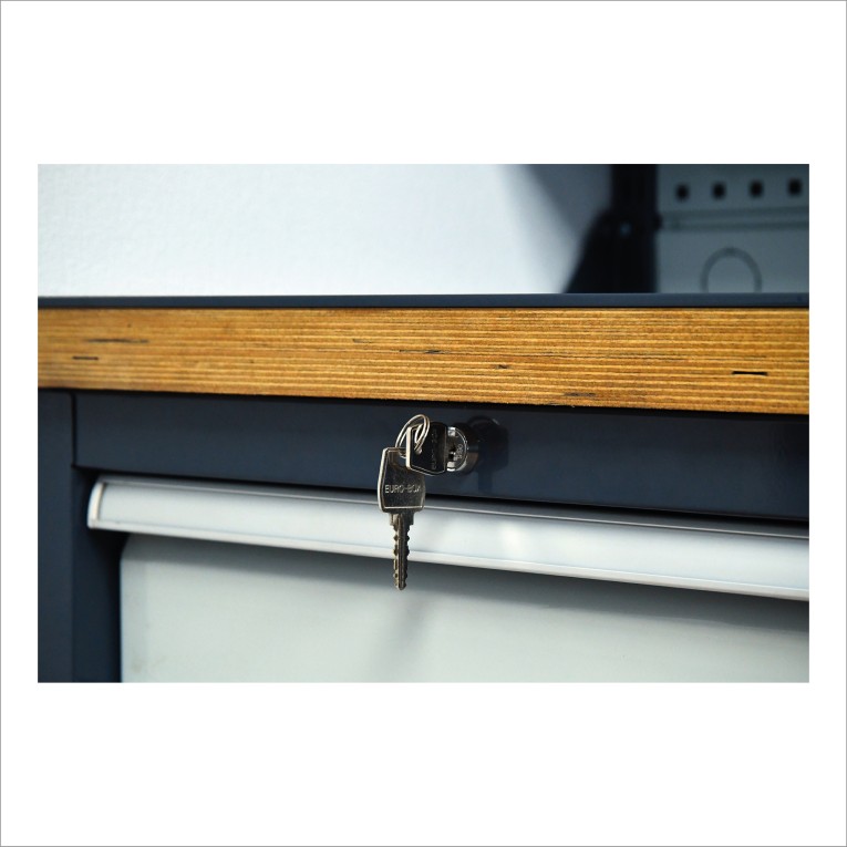 Верстак FBK 205.456-2F купить в Калининграде Верстак FBK 205.456-2F купить в Калининграде