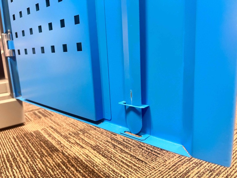 Шкаф инструментальный TNC 101.4S купить в Калининграде Шкаф инструментальный TNC 101.4S купить в Калининграде