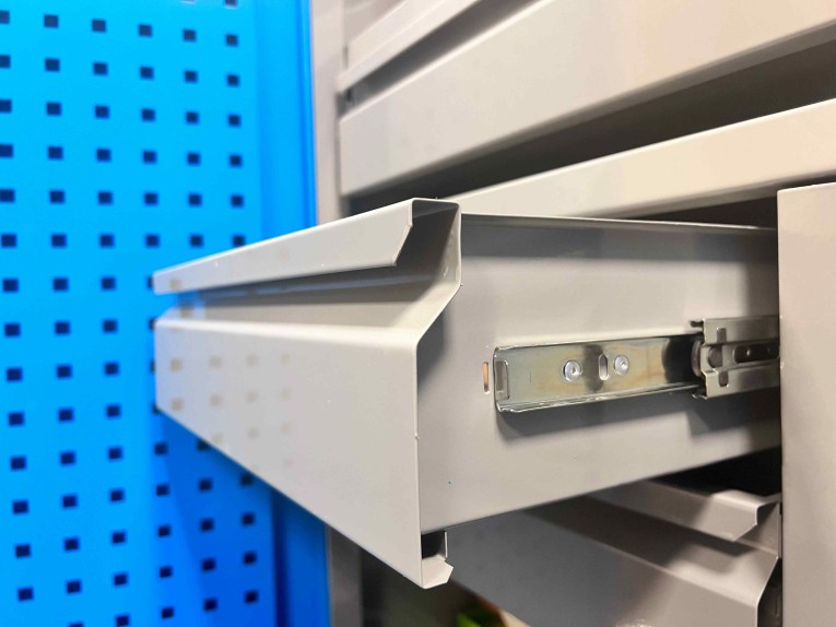 Шкаф инструментальный TNC 180.B1.S5 купить в Калининграде Шкаф инструментальный TNC 180.B1.S5 купить в Калининграде