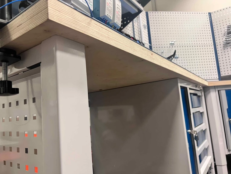 Стол-верстак Craft 2202.S4L4M4.4 купить в Калининграде