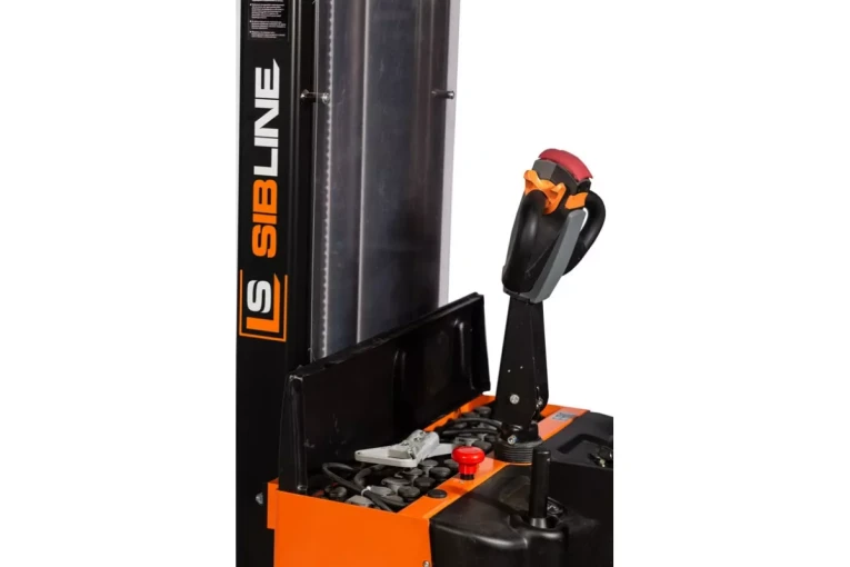 Штабелер электрический самоходный с платформой 2 т - 4,5 м Вилы: 1150 , АКБ Свинцово - кислотная, CL2045W SIBLINE купить в Калининграде Штабелер электрический самоходный с платформой 2 т - 4,5 м Вилы: 1150 , АКБ Свинцово - кислотная, CL2045W SIBLINE купить в Калининграде